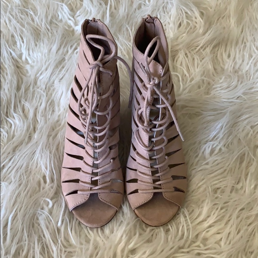 Lace up bootie/wedges
